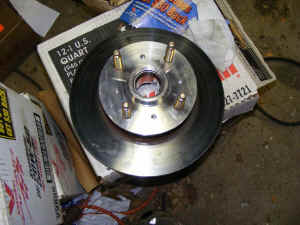 2010_0614AluminumFrontHubs0005.JPG (105821 bytes)